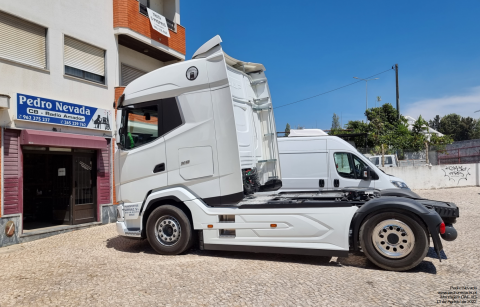 MONTAGEM DAF XG - Pedro Nevada
