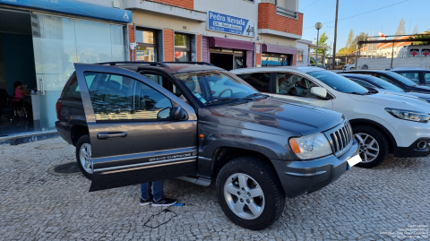 MONTAGEM JEEP GRAND CHEROKEE - IMAGEM 1 - Pedro Nevada