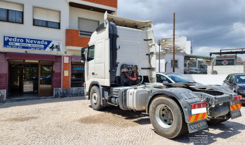 MONTAGEM VOLVO FH - IMAGEM 1 - Pedro Nevada