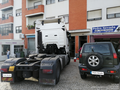 MONTAGENS FORD MAVERICK GLX e MAN TGX 18.480 - Pedro Nevada