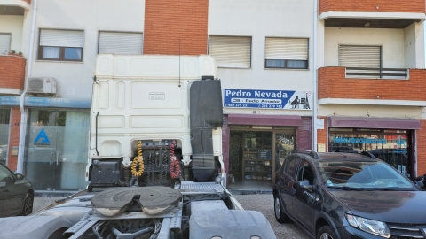 MONTAGEM ANTENA CB DAF XF 460 EURO 6 - IMAGEM 1 - Pedro Nevada