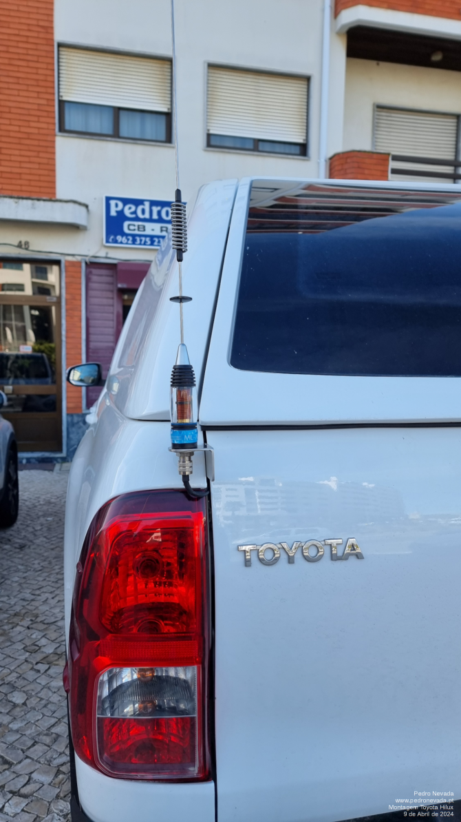 MONTAGEM ANTENA CB TOYOTA HILUX - IMAGEM 3 - Pedro Nevada
