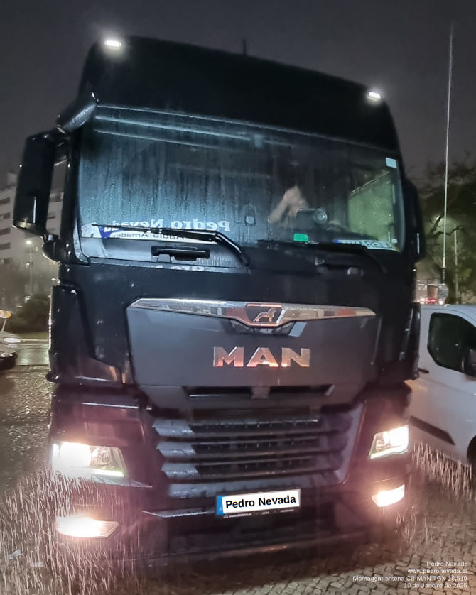 MONTAGEM ANTENA CB MAN TGX 18.510 - IMAGEM 2 - Pedro Nevada