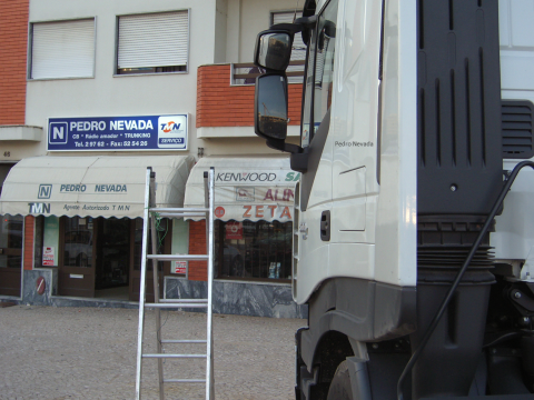 MOUNTING IVECO STRALIS - IMAGE 3 - Pedro Nevada