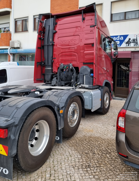 MOUNTING VOLVO FH-16 - IMAGE 1 - Pedro Nevada