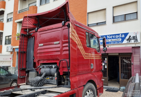 MOUNTING VOLVO FH-16 - IMAGE 2 - Pedro Nevada