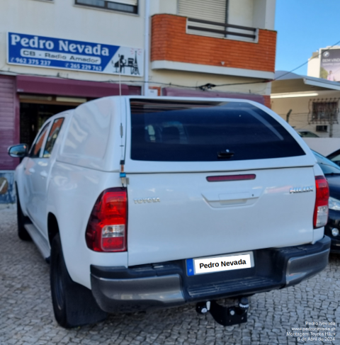 MOUNTING TOYOTA HILUX - IMAGE 1 - Pedro Nevada