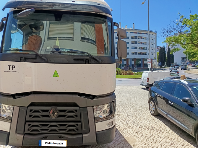 MOUNTING CB ANTENNA ON RENAULT T - IMAGE 2 - Pedro Nevada