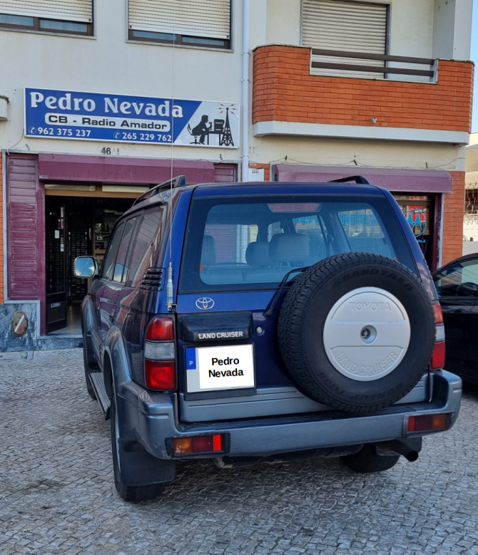 MOUNTING CB ANTENNA ON TOYOTA LAND CRUISER - IMAGE 1 - Pedro Nevada